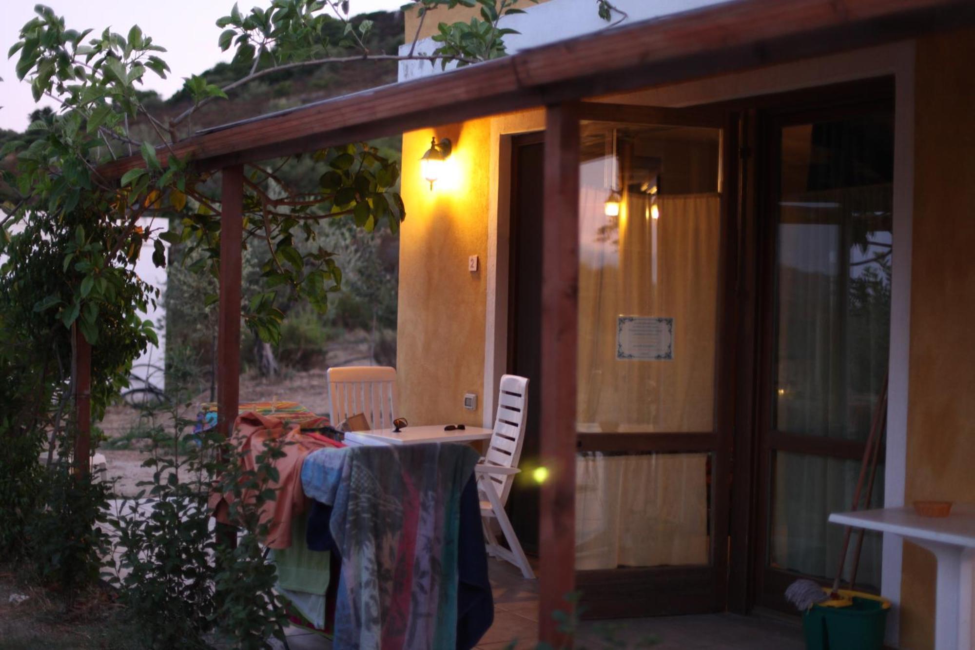 B&B Casa Per Ferie Villaggiocarovana Castiadas Zewnętrze zdjęcie